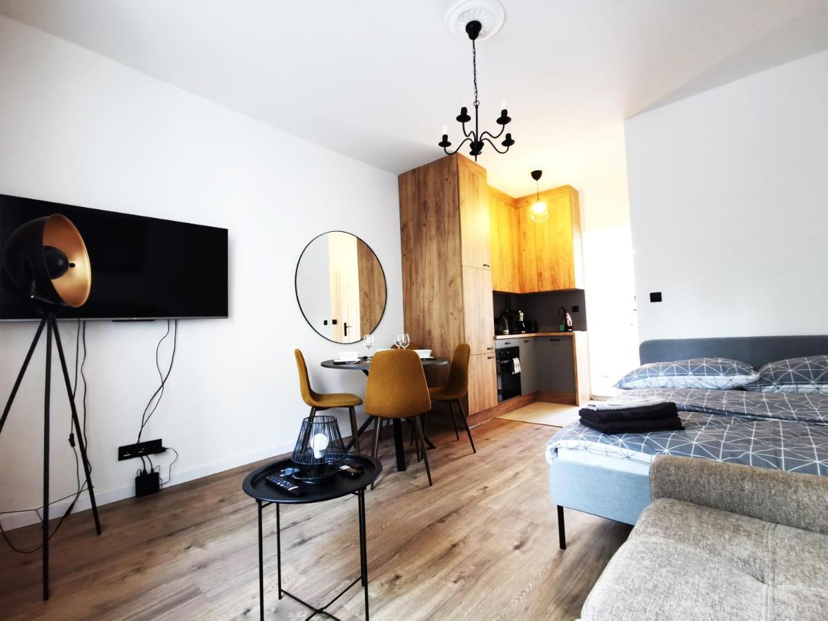 Podwale Apartment - Self Check-In 24H Wroclaw Luaran gambar